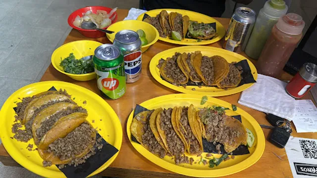 Tacos Huérfanos Andenes