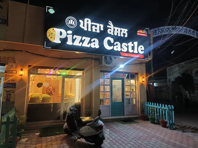 Pizza Castle