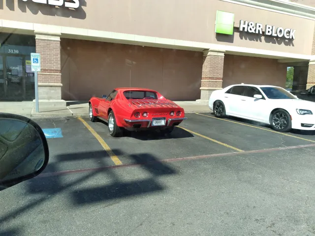 HIGHLAND SQUARE CENTER