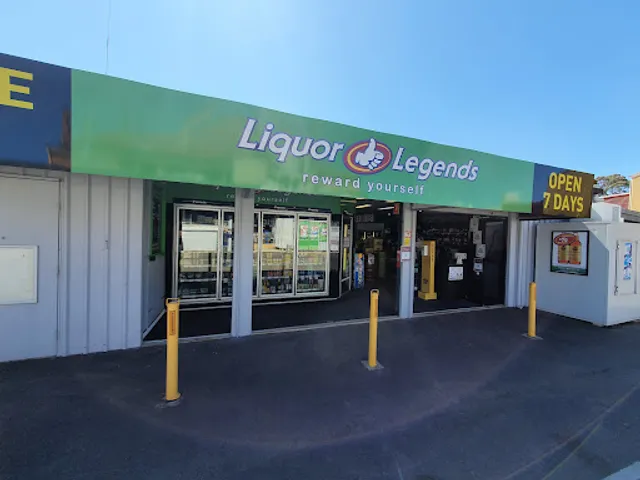 Grand Old Crow Hotel