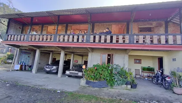 CEMORO SEWU RESTO, puncak pass LAWU