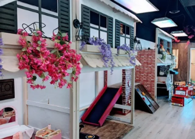 Children's Village Cafe LLC