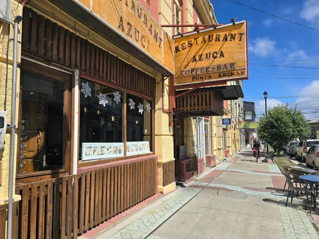 Restaurant & Coffee Azúca