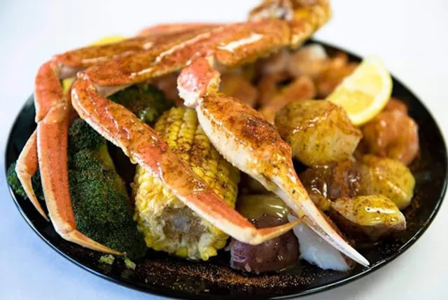 Seafood Junction Market