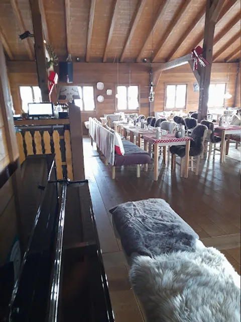 Die Hütte - Restaurant - Grill - Event-Gastronomie GmbH