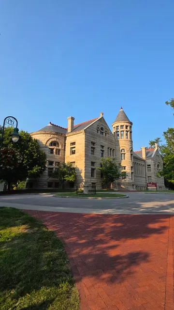 Fountain Square Bloomington