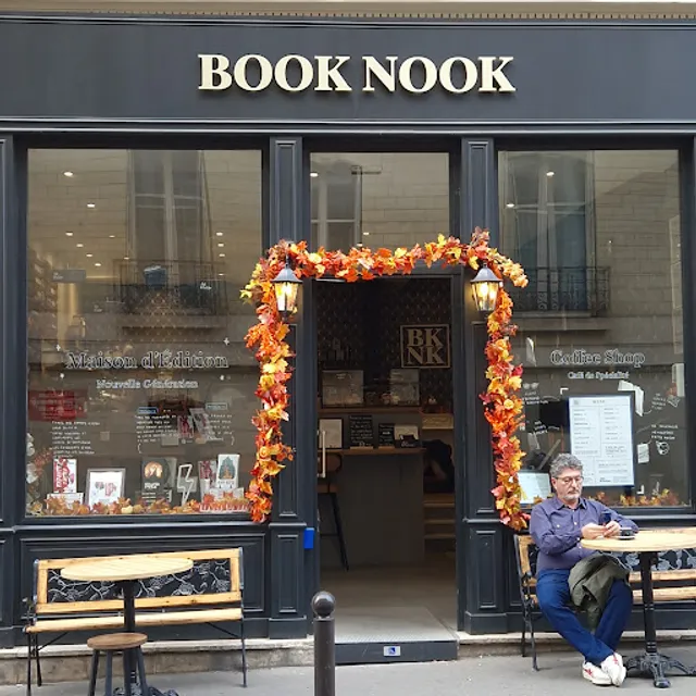 BKNK | Book Nook | Paris Coffee Shop