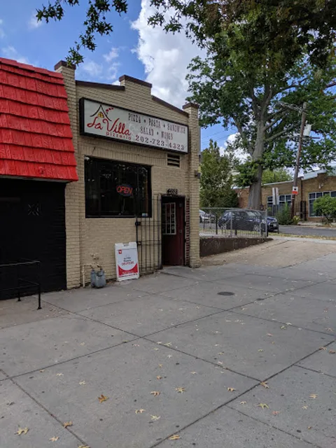 La Villa Pizzeria
