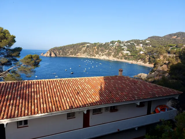 Apartaments Cala Llevadó