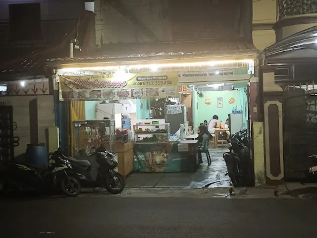 Wakasan Ayam dan Ikan Bakar