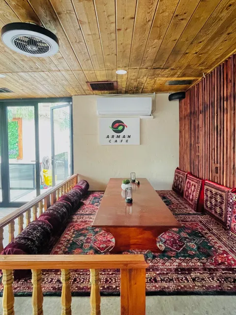 Arman Cafe