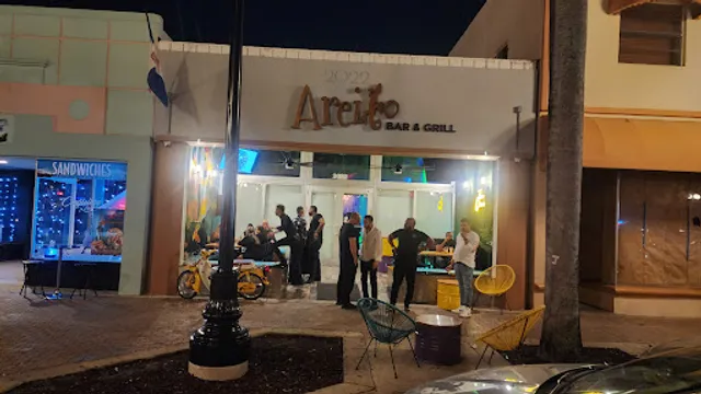 Areito Bar & Restaurant