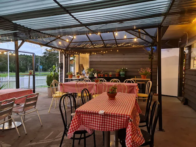 La Notte Uno Lake Munmorah