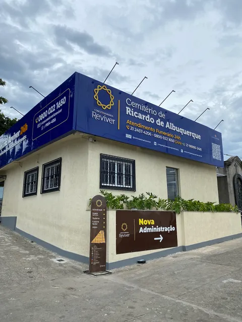 Cemetery Ricardo de Albuquerque