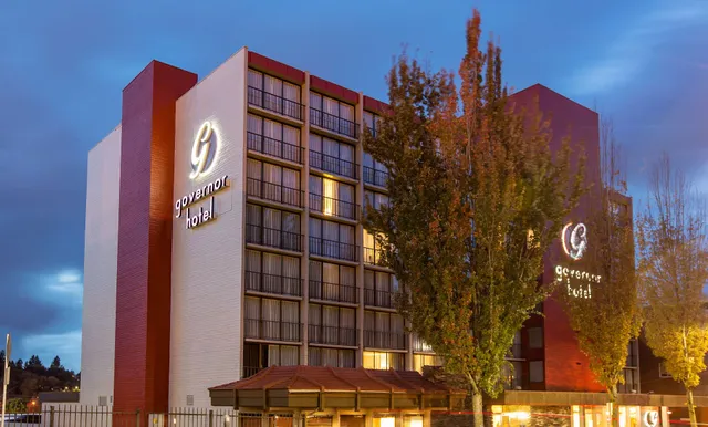 Red Lion Inn & Suites Olympia, Governor Hotel