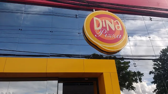 Dina Pizza - Sítio cercado