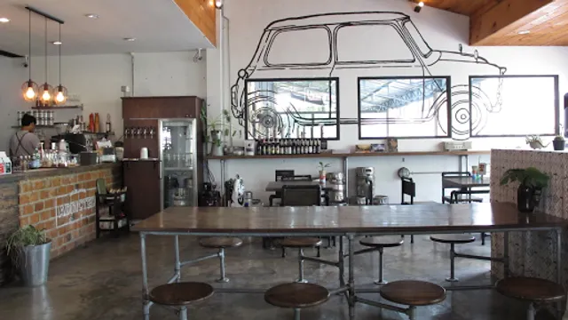 Addicted Cafe and Carwash