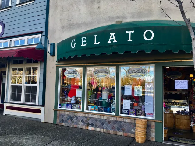 Cravin's Candy Emporium - Windsor CA