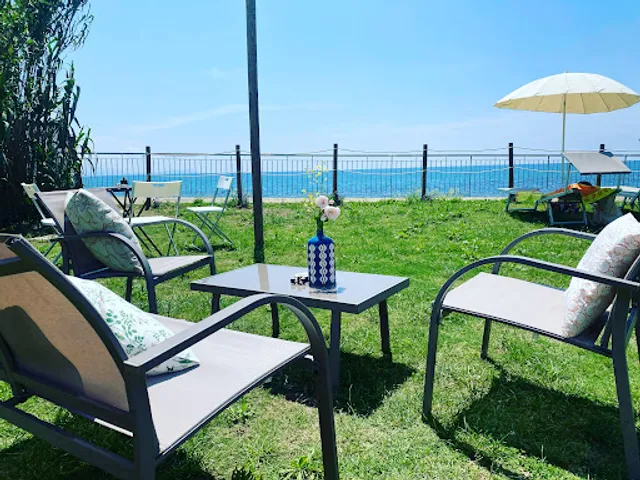 Anemos Centro Velico - Bar Lido Fuoribordo