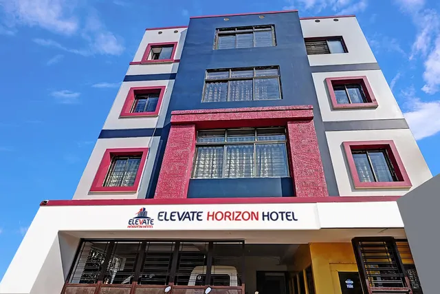 Elevate Horizon Hotel