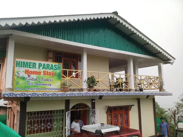 Himerparash homestay