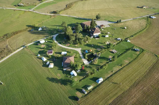 D Camping Guesthouse Sedliacky Dvor / Het Boerenhof