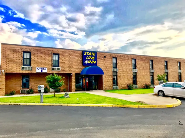 STATE LINE INN