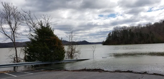 Dale Hollow Lake