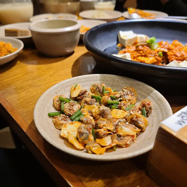 순남시래기 길동역점