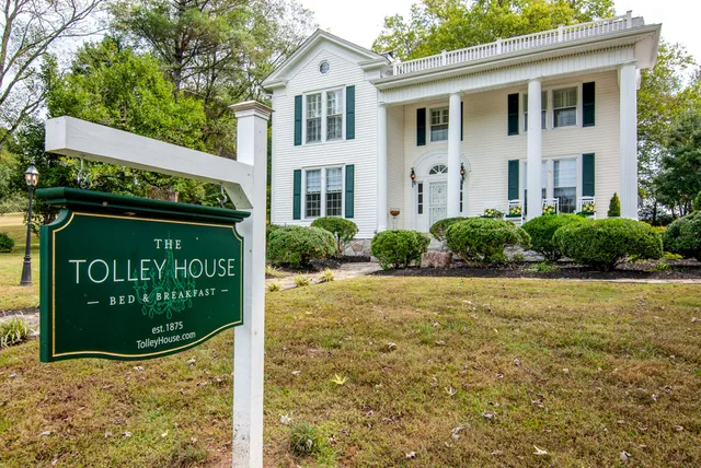 Tolley House Bed And Breakfast