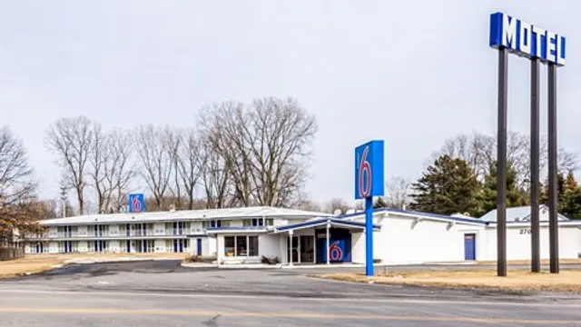 Motel 6 Schenectady, NY