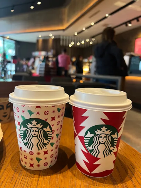 STARBUCKS Qingpu HSR South Shop