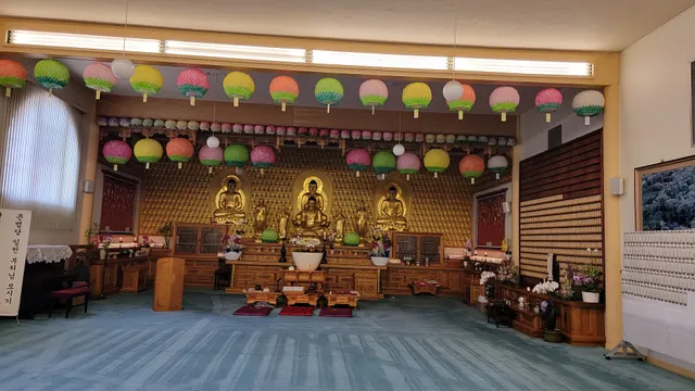 Korea Sah Buddhist Temple