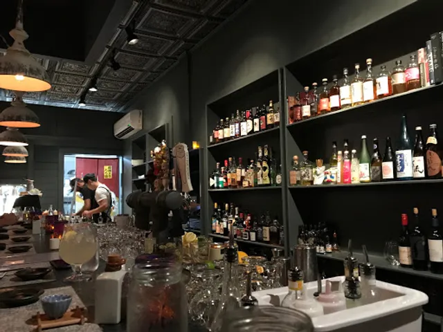 Ten Yen - Sushi and cocktails