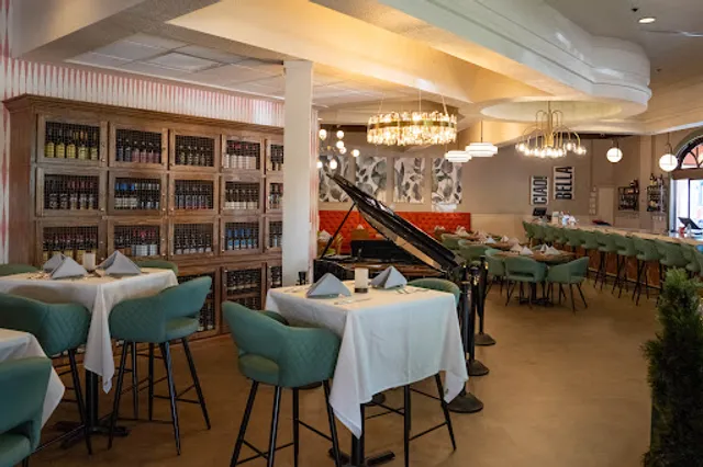 Bella Vita Italian Steakhouse