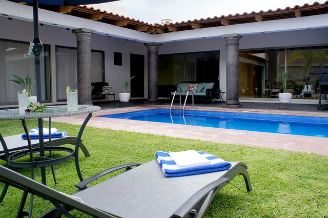 CASA ÁNGELA GUEST HOUSE