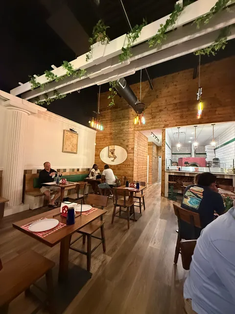 Antonacci Artisan Pizza Cafe