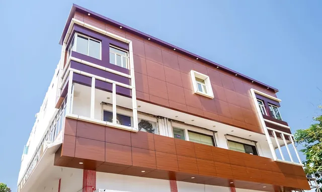 Treebo Oasis, Laxmisagar