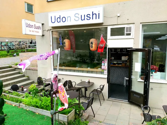 Avous Udon Sushi
