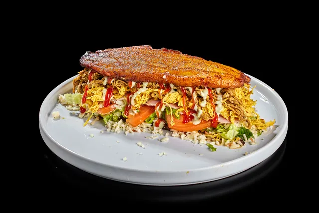 ENTRE PANNAS VENEZUELAN FOOD