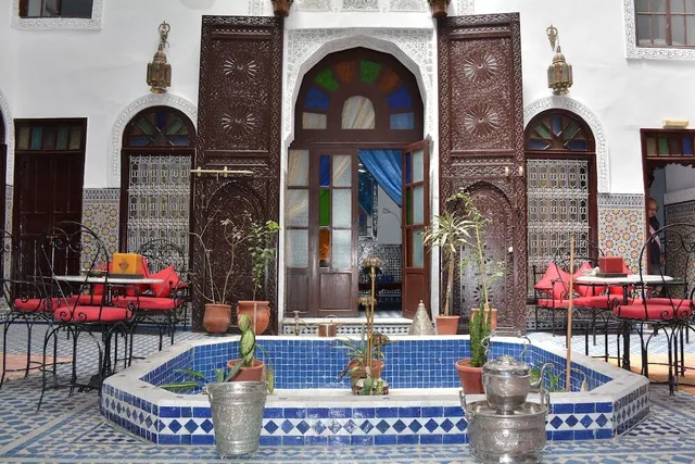 Dar Al Batoul دار البتول