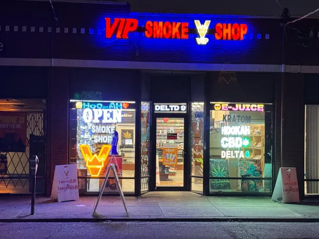 VIP Smoke Shop - Glenmore