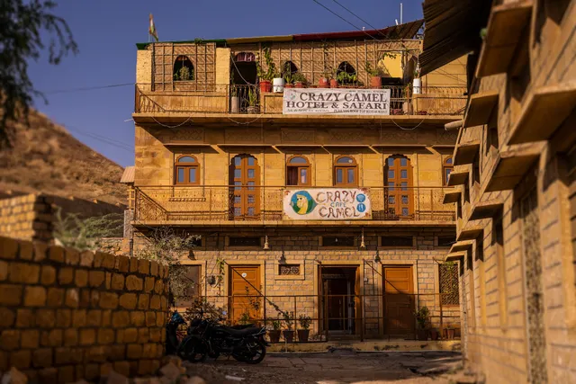 Crazy Camel Hotel & Safari