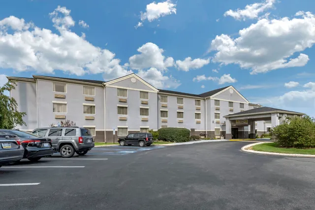 Quality Inn Waynesburg - Morrisville