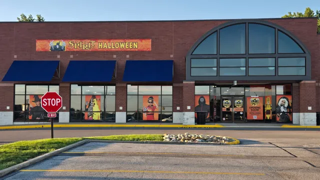 Spirit Halloween