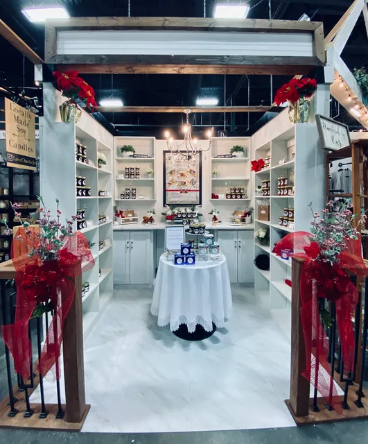 Painted Tree Boutiques - Highland Village