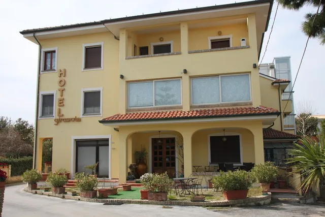 Hotel Girasole