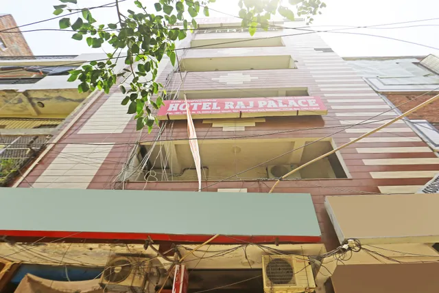 Hotel Raj Palace
