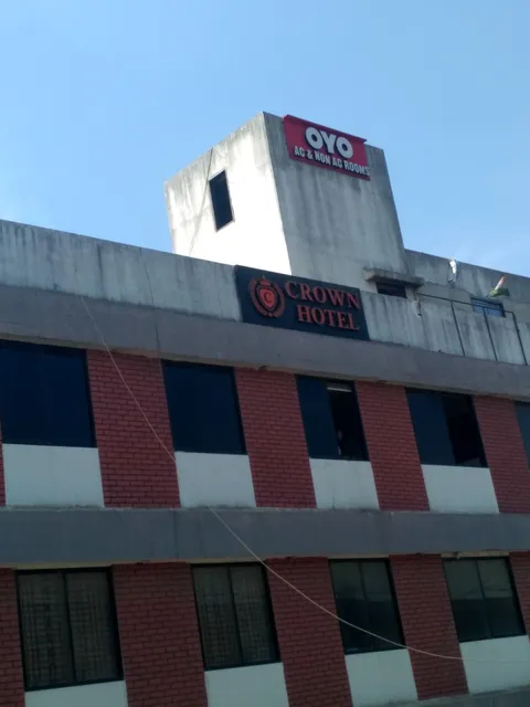 Crown Hotel Sachin