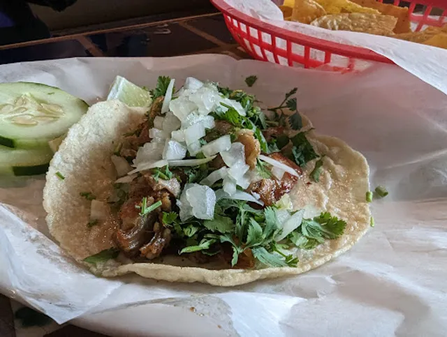 LOS CHATINOS MEXICAN CUISINE